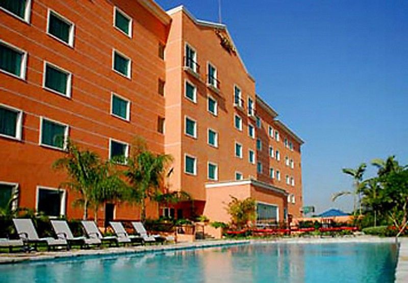 Hodelpa Garden Court Hotel Santiago De Los Caballeros Exterior photo